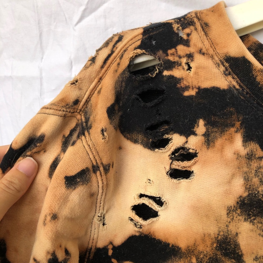 Kendall & Kyle Custom Reverse Tie Dye Sweatshirt - image 5